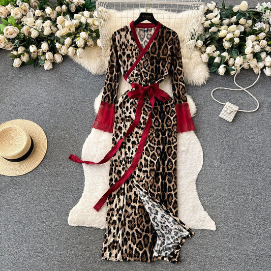 Fashion Dresses for Women Temperament Leopard Roint Sexy Korean Robe Femme Vestidos De Mujer Slim Waist Bodycon Maxi Dress
